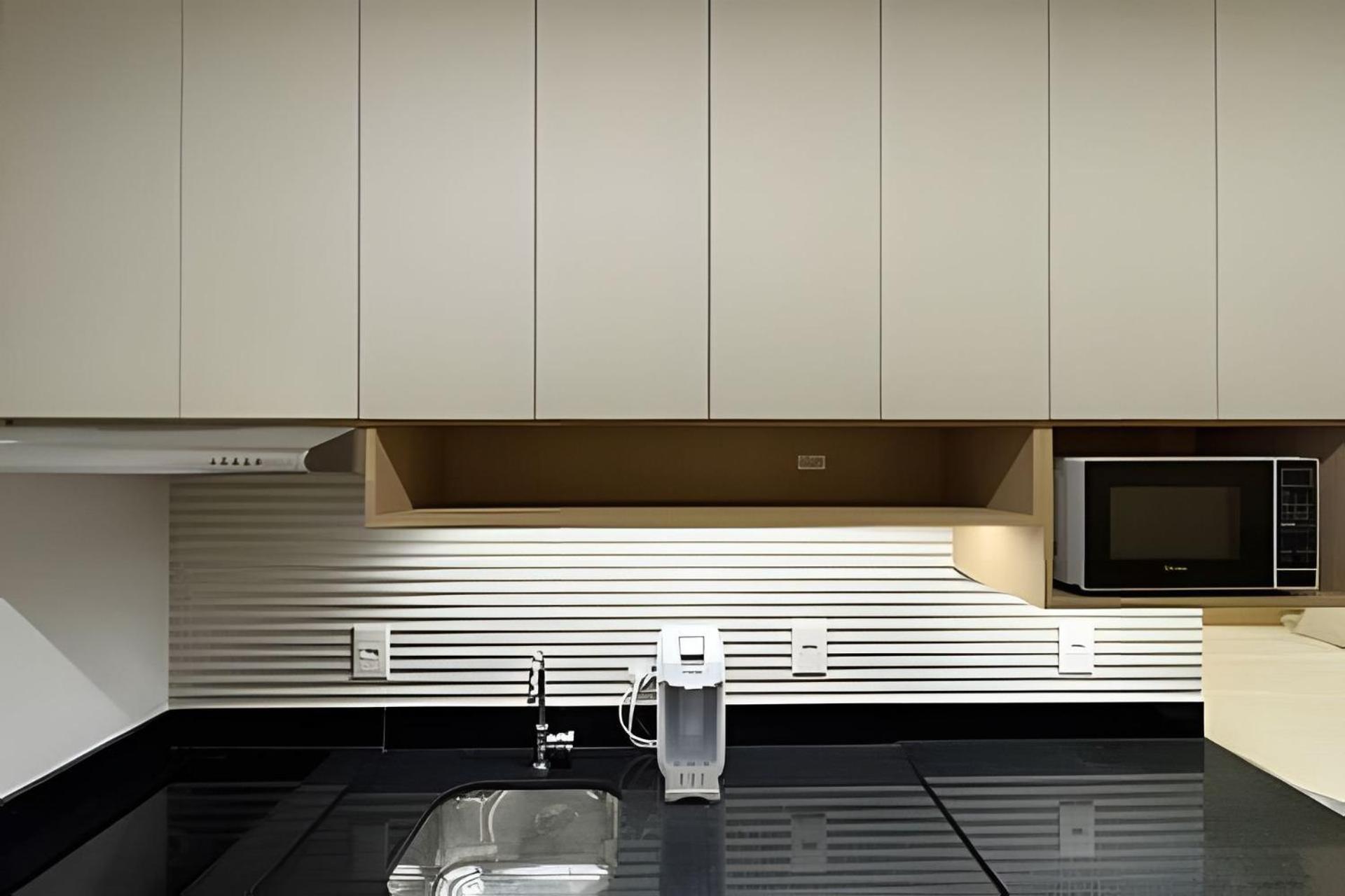Apartamento Completo Na Porta Do Metro Madalena! *