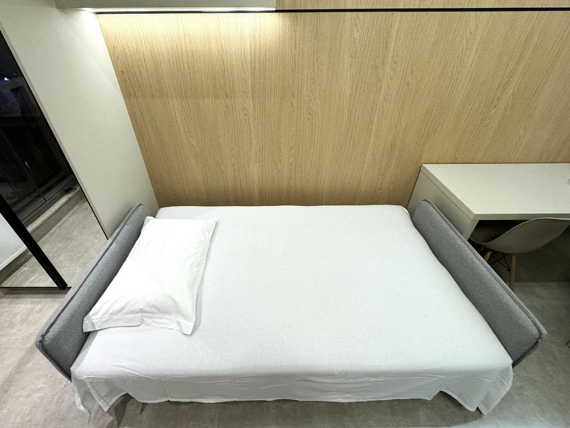 Apartamento Completo Na Porta Do Metro Madalena!